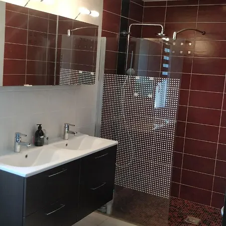 La Mazal, Bord De Mer, Piscine, Double Baignoire Balneo, Climatisation Villa