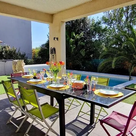 La Mazal, Bord De Mer, Piscine, Double Baignoire Balneo, Climatisation *