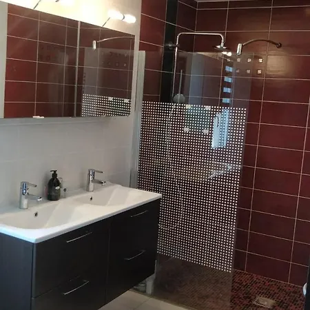 וילה La Mazal, Bord De Mer, Piscine, Double Baignoire Balneo, Climatisation Sète
